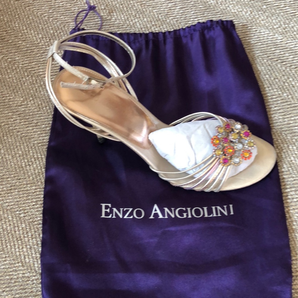 High heels - Picture 5 of 8